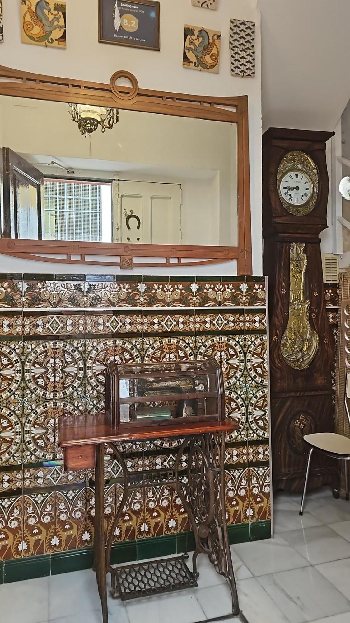 Recuerdos De La Abuela Leilighet Sevilla Eksteriør bilde
